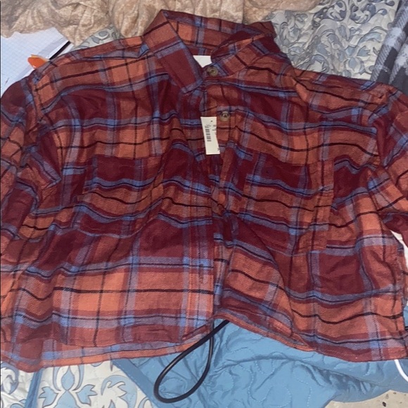 Cropped flannel - Picture 3 of 5